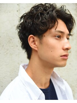 ユノ(juno) 大人のカジュアルパーマ(ネープレス ビジカジ ツーブロック)