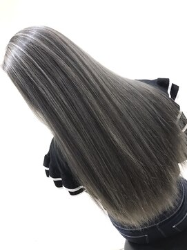 シエラ 心斎橋(CIERA.) CIERA.3Dハイライト×つや髪ロング