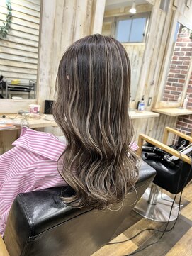 タオ 河原町(Tao) ハイライトベージュ