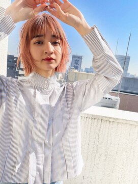 ジーナリア(Xena ria) 《袴田》ペールオレンジ&レイヤーボブ