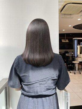 キュア 表参道(CURE) 黒髪/グレージュカラー/ココアベージュ/ヘルシーロング[表参道]