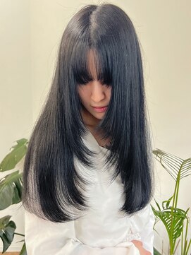 ピープスアンドスー 表参道 渋谷(Peeps&Suu.) ざくざくレイヤーブルーブラックくびれヘア