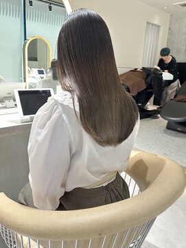 ロンドメリア 天神大名店(Lond Melia) ★前髪カタロググレーベージュレイヤーロングアッシュブラック★