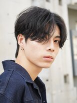 フィフス 名駅(fifth)&nbsp;ラフな質感が◎スパイラルパーマ×センターパート