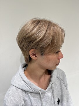 テクト バイアッシュ 吉祥寺店(Tect by Ash) 毛流れセンターパートハイトーンミルクティーベージュ