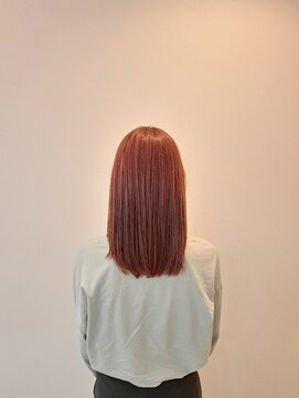 カラ(Cara) 艶髪ピンクレッド♪