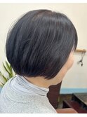 バッサリショートカットスタイル