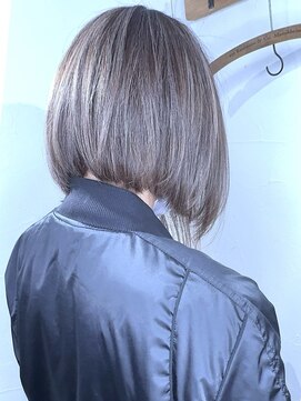 ブレイズヘアー(BLAZEhair) 【脱白髪染め】ホワイトハイライト×ブリーチ２回