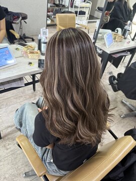 アジールヘア 所沢プロペ通り店(agir hair) ハイライトカラーくびれヘア夏ケアブリーチレイヤーカット所沢