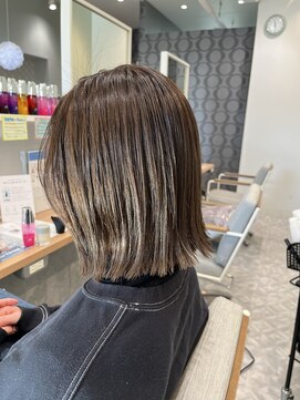 フレイムス 浦和美園駅東口(Frames) 【KEISUKE】 ヌーディーベージュ × 外ハネボブ