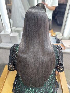 エミリー(Emily) 自然な仕上がり縮毛矯正