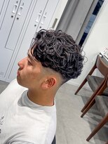 グルーマーズトウキョウ(GROOMER/S TOKYO) men's/メンズ/リバースセンターパート/ニュアンスパーマ/神保町