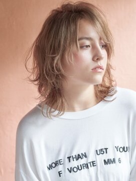 ミンクス ギンザ セントラル(MINX ginza central) 小顔に見えるくびレイヤー