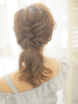 ラックスビールーチェ 沖縄那覇イオンモール店(LUXBE LUCE) アレンジ☆ダウンテール【LUXBE　LUCE　沖縄那覇店】