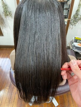 美容室 メザミー MESAMIES 大人きれいストレートセミディ×しっとり髪質改善トリートメント