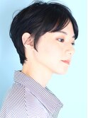 30代40代大人のセンターパートショート