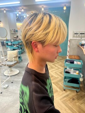 ロミー 本厚木(ROMMY.) 【韓国風】ハイトーンカラー◎韓国ウルフヘア