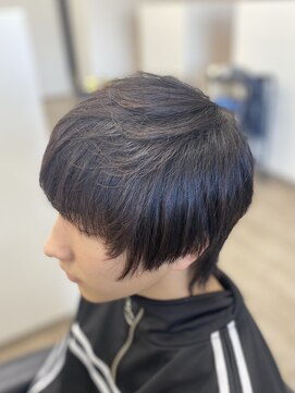 バンビ 大矢野店( Bambi) ちょいウルフ風ショート