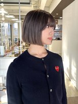 サムライ(SAMURAI) あごラインボブ/透明感グレー