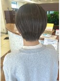 ショートボブ