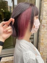 ルーブ トウキョウ(Loob. TOKYO)&nbsp;インナーカラーピンクベージュ前髪デザインカラー黒髪シルバー