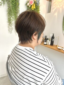 ベコホーム(BE CO HOME) 大人のブリーチ インナーカラースタイル♪