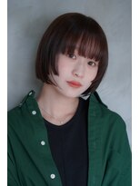 イゾラ(isola)&nbsp;【isola】レイヤー小顔ショート/20代30代/ナチュラルカラー