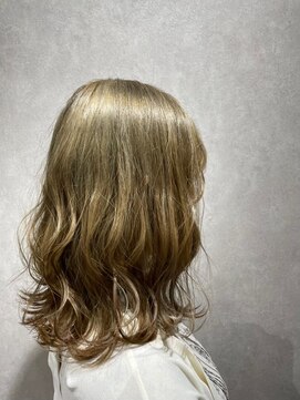 ビスイル 秋葉原店(Vis ill) 大人美人艶カラーベージュ小顔カット透明感レイヤーロング