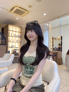 ローレン(Rollen) ワンレンスタイルからレイヤーでカリナ様スタイルに変身☆