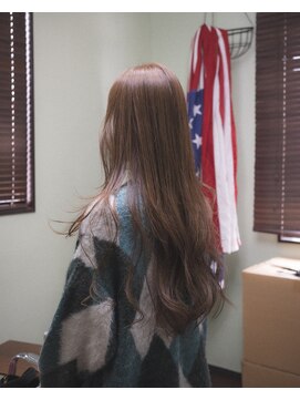 ウィーク(WiiK) エクリュベージュ