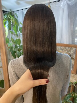 インビテーション(invitation) アッシュベージュ