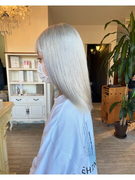 メイユール(MEILLEUR) ホワイトベージュ