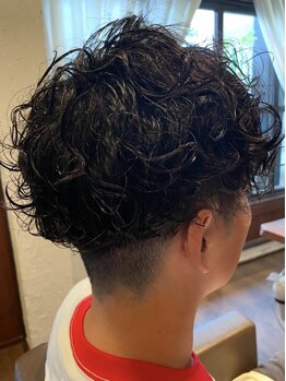 【メンズ限定カット+スパクーポン有★】プライベート&ビジネスシーンで、今よりオシャレにみえるヘアが叶う