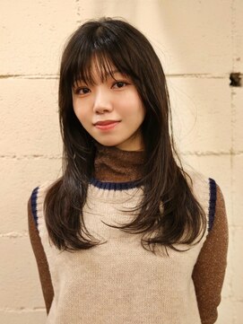 ランプ 代官山(the lamp) ブリーチなしオリーブベージュ20代動きレイヤースタイル