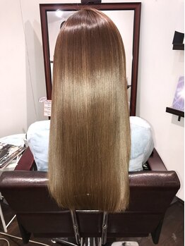 L uce.【4月1日OPEN（予定）】の写真/【話題の水素トリートメントが自慢のサロン◎】驚きの艶感と指通りに感動！憧れの美髪体験を始めませんか？