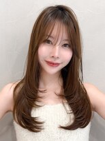 アグノス 青山(Agnos) こなれヘアモテ髪ミルクティーブロンド小顔カット前髪斜めバング