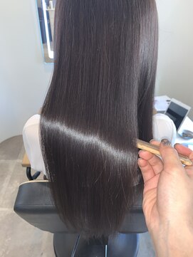 アールサロン アオヤマ(Rr SALON AOYAMA) サファイアミネコラ