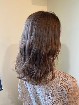 ラべリー 池袋(LOVELEY) ミルクティーベージュ　ヘアカラー　【池袋】