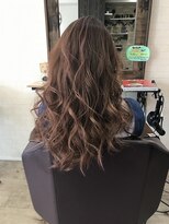 ルシール バイ アリア(Lucir by aria)&nbsp;エアリーウェーブで大人可愛いモテロング