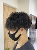 波巻きパーマ×刈り上げマッシュ