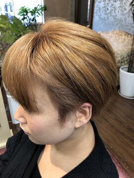 ヘアーサロン アンジュロ(hair salon angelo) 30代の遊びごころ