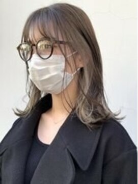 ヒート バイ アンカットラウンジ 渋谷(HEAT by UNCUT&LOUNGE) ミルクティーカラー/インナーカラー/ケアブリーチ/［渋谷］