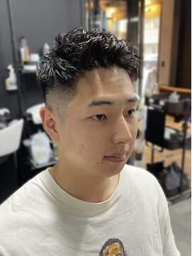 ワム(wom) フェード ショートパーマ