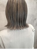 20代30代40代ナチュラルハイライト立体感アッシュベージュ