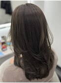 ミディアムヘアーオリーブベージュ髪質改善　赤坂見附
