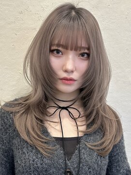 ライン(LINE) 韓国風/レイヤー/小顔/前髪カット/髪質改善/グレージュ/透明感