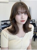 外ハネくびれヘア オリーブベージュ オリーブグレージュ
