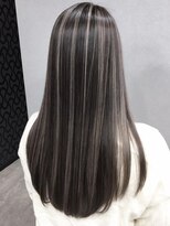 SOYON 青葉店【ソヨン】【2月21日オープン(予定)】&nbsp;退色も楽しめるコントラストハイライトロング