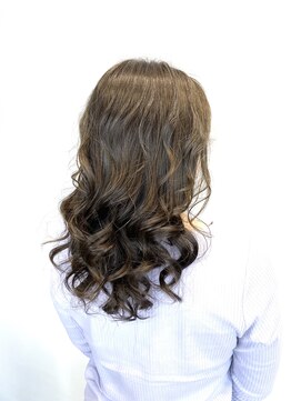 アヤナ バイ アヤラ(ayana by ayala) 柔らかマットブラウンカラー［浦安　新浦安　葛西　南行徳］