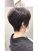 エマ(emma)&nbsp;奥行きのあるショートヘア！